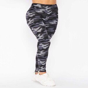 Women One Size Plus Fits Sizes 14-22 Leggings Super Soft Camo High Waist